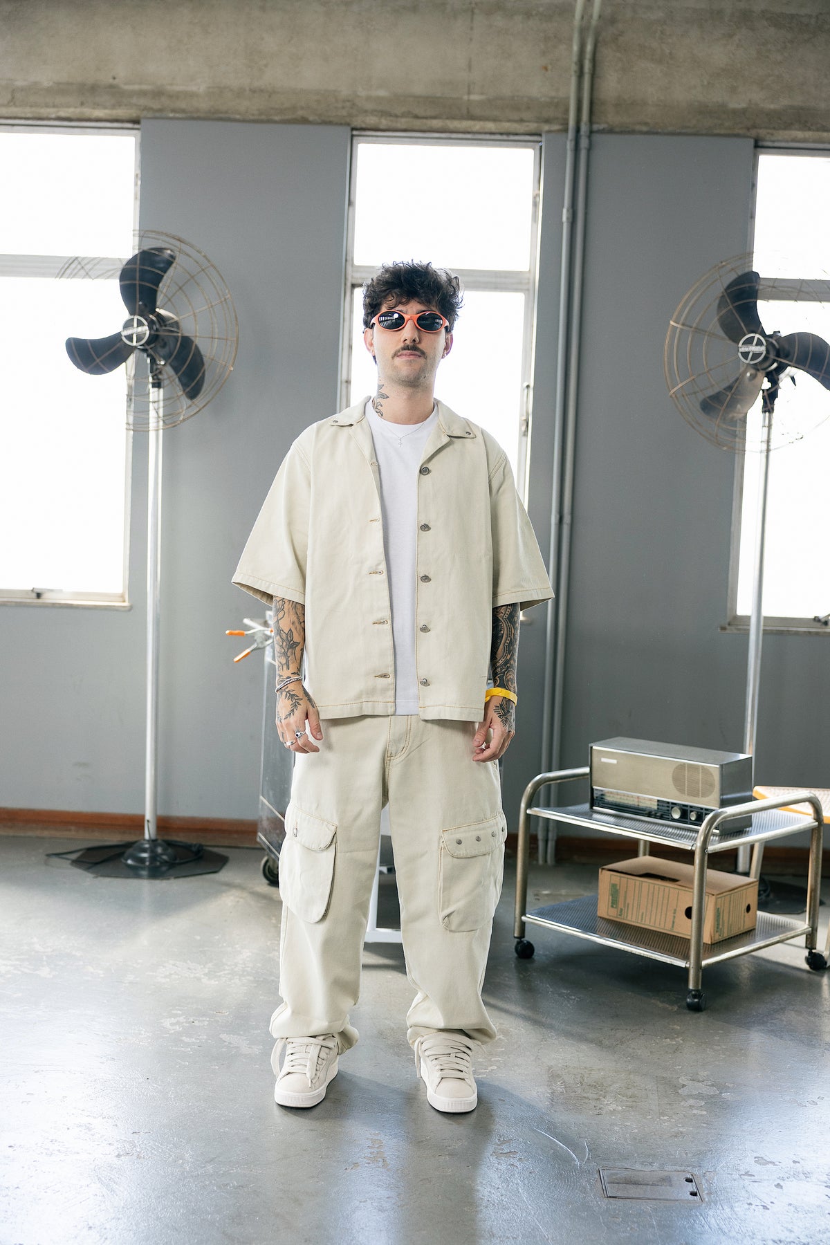 Calça Jeans “Mirror Offset Utilit Pansts” Off White