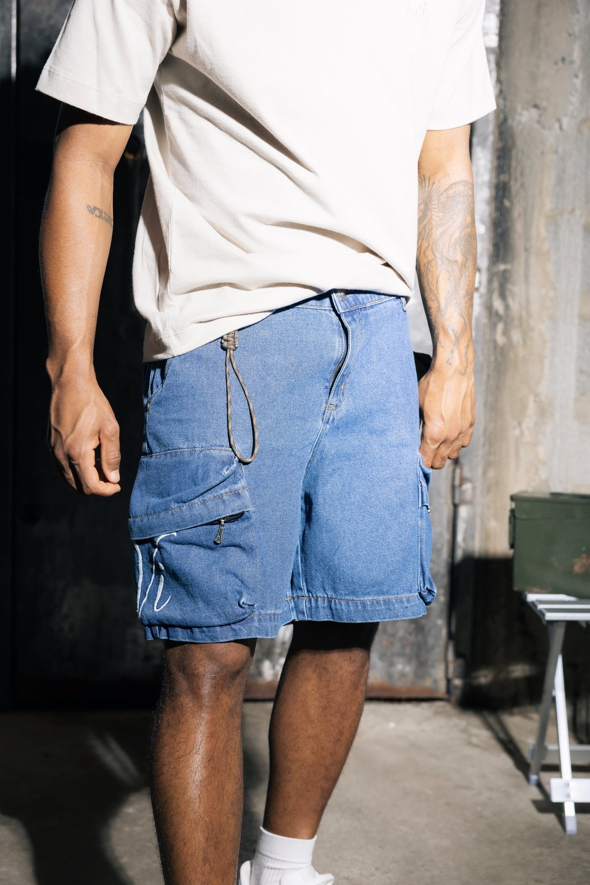 Bermuda Cargo "Trailman" Jeans (EM BREVE)